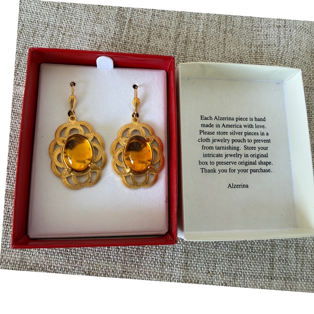 Alzerina Drop Earrings Women OS Gold Amber Cabochon Floral HandcraftedNew